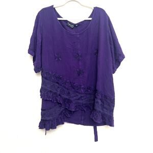 THE ROMEO & JULIET Women Plus 4X Purple Boho Embroidery Ruffle Trim Tunic Blouse